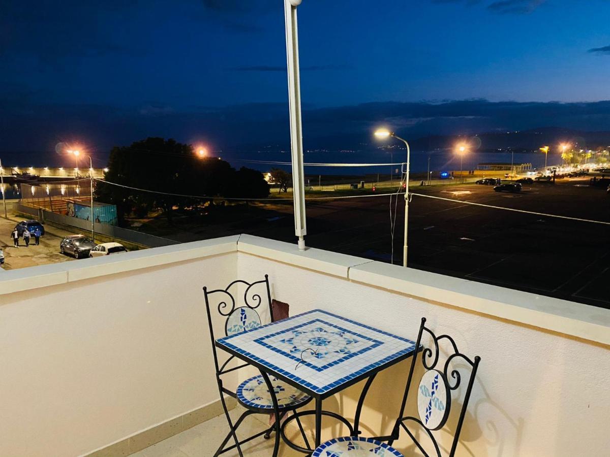Bed and Breakfast B E B Le Terrazze Sul Mare Катандзаро Экстерьер фото